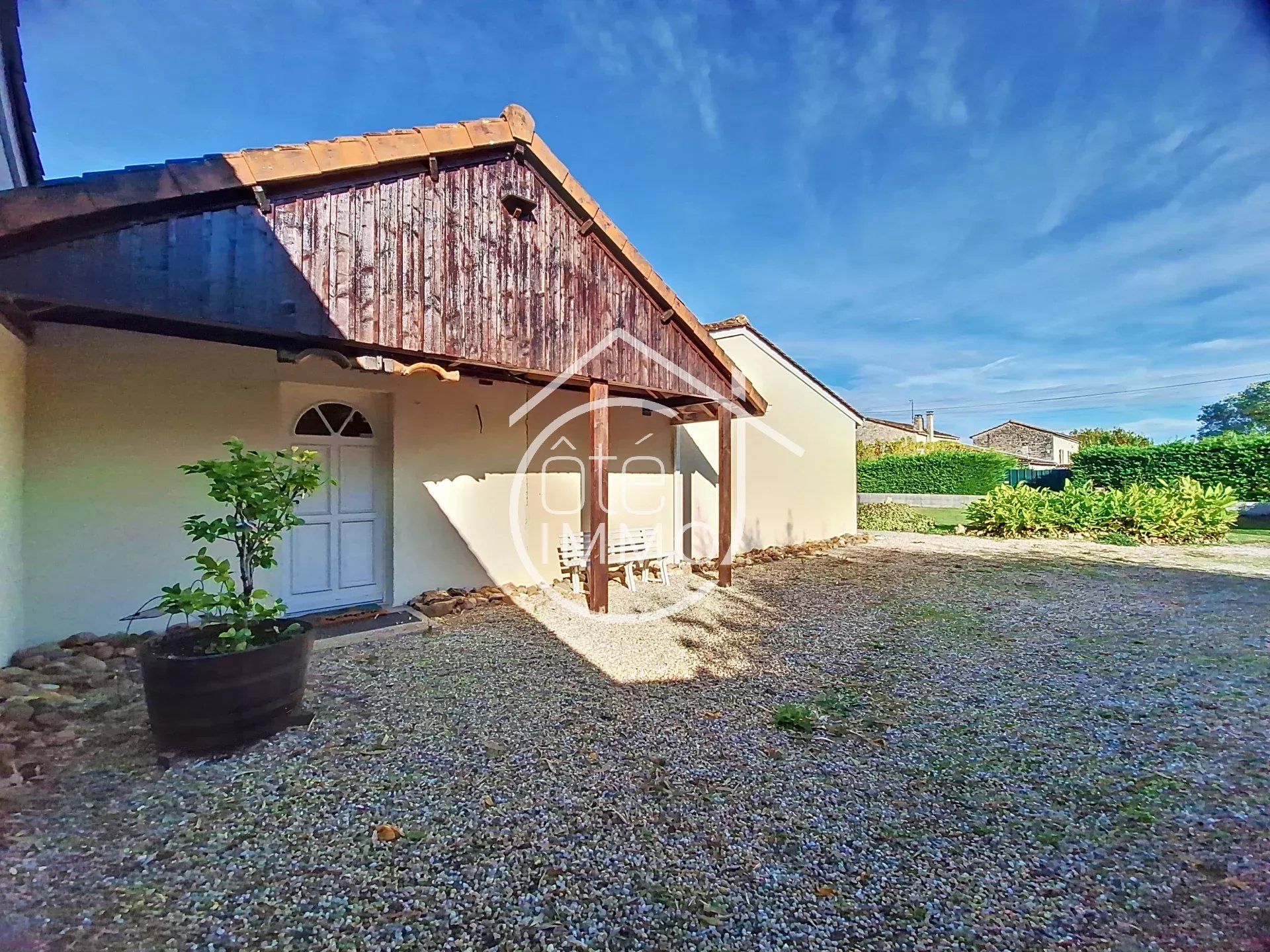 Casa nel Saint-Vivien, Dordogne 12894475