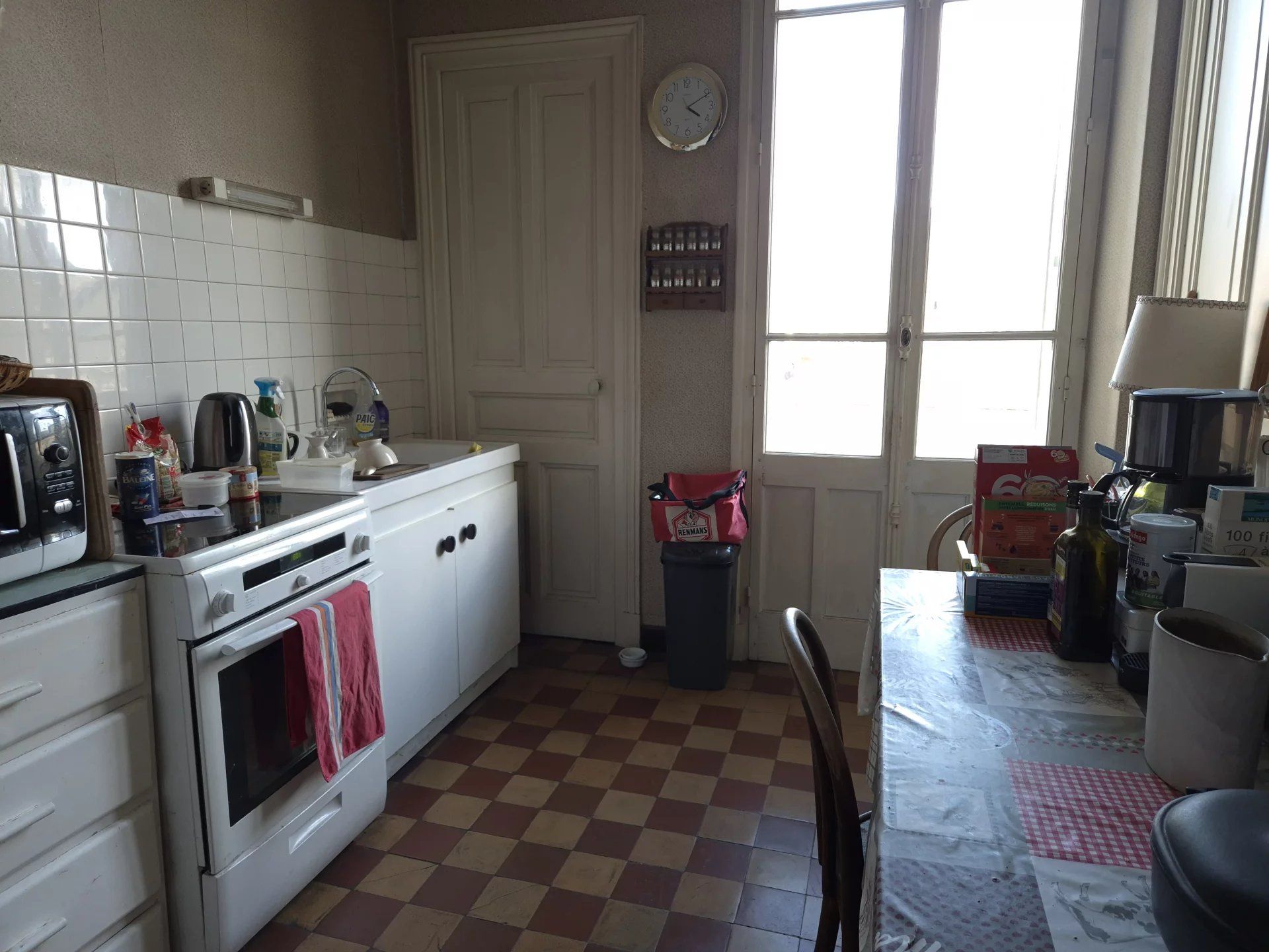 Condominium in Oyonnax, Auvergne-Rhone-Alpes 12894953