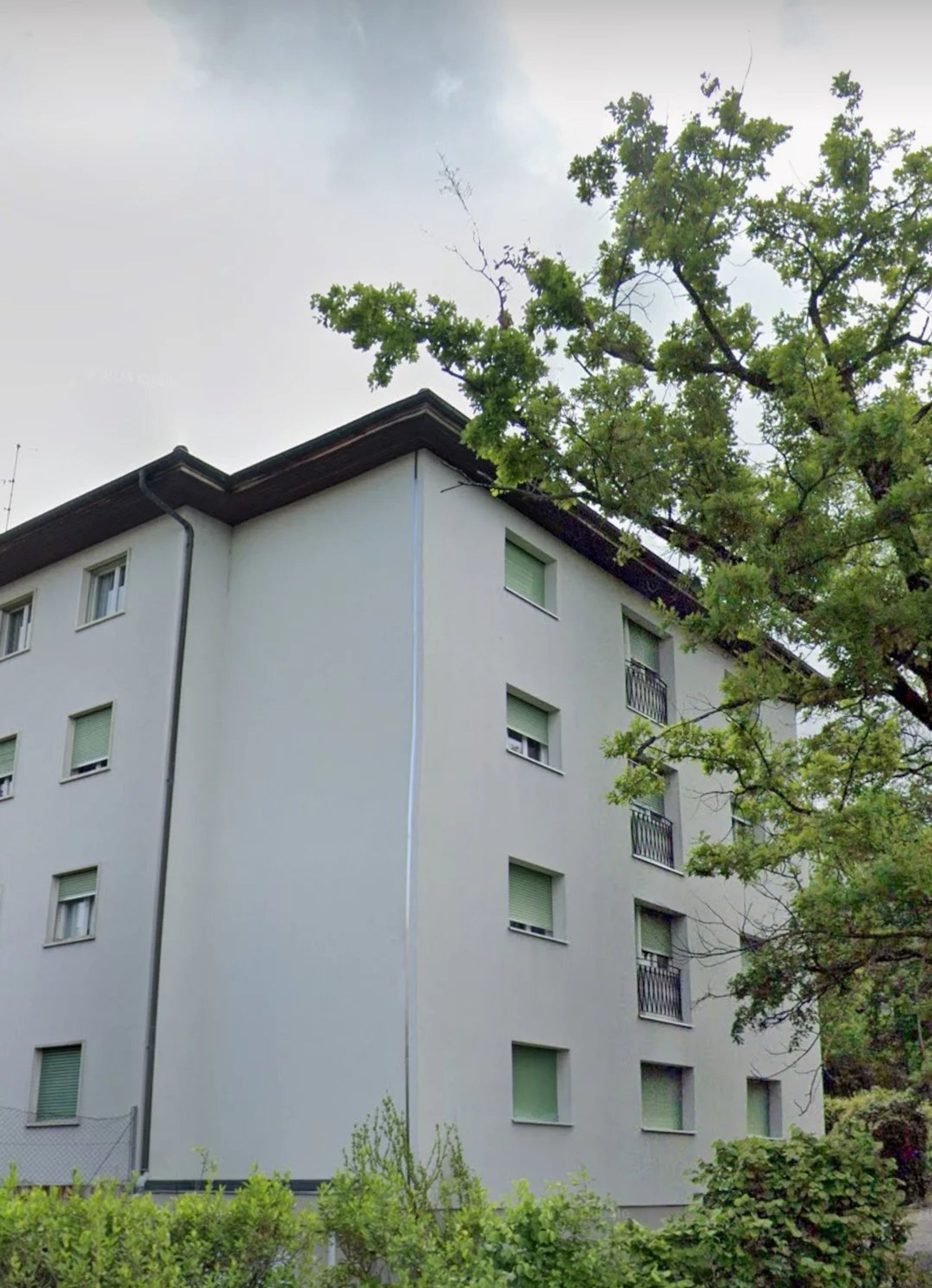 Condominium in Le Grand-Saconnex, Geneve 12895007