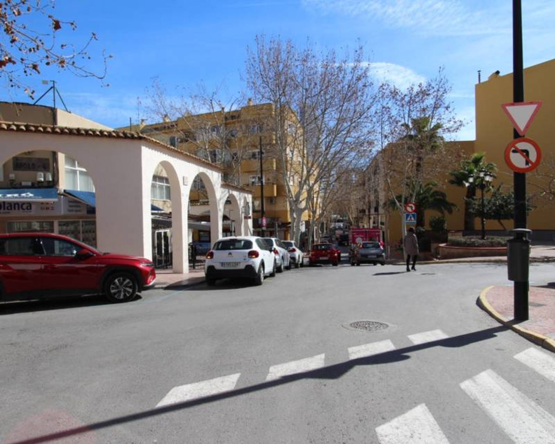 산업 에 Calp, Valencian Community 12895691