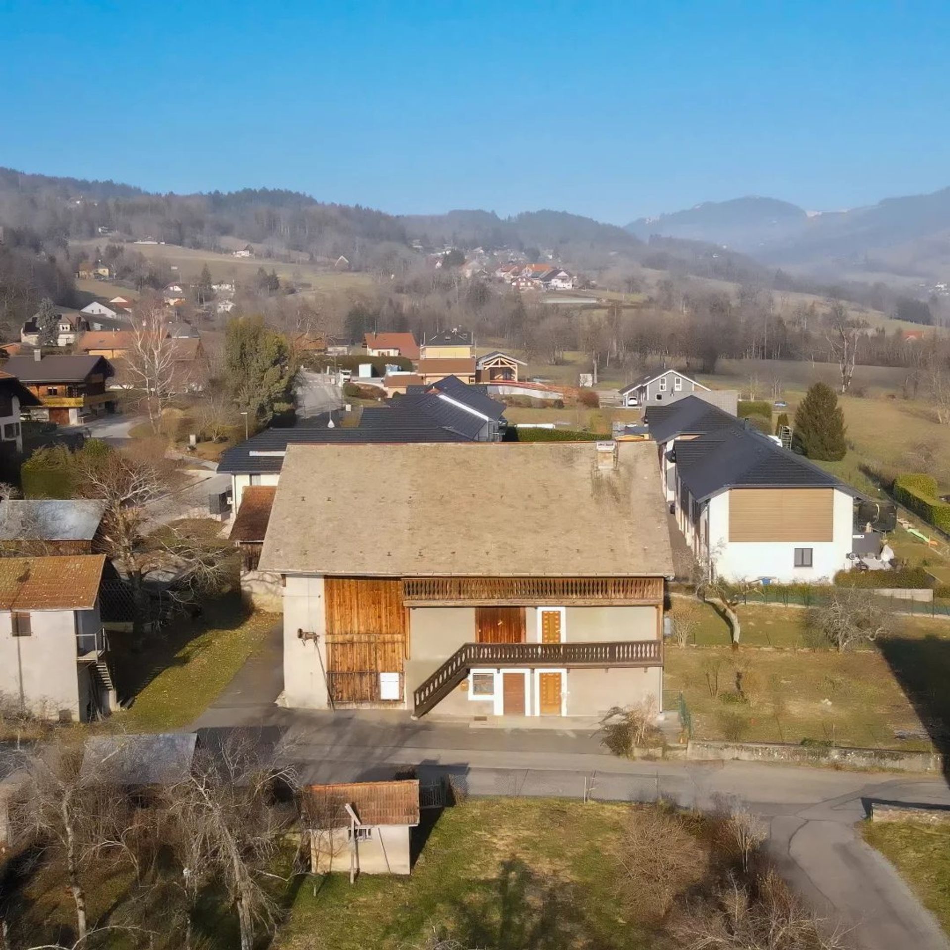 residencial no Viuz-en-Sallaz, Haute-Savoie 12896494