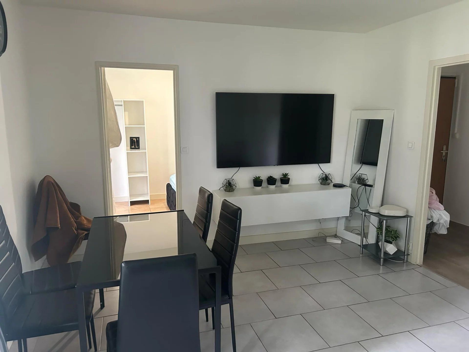 Condominium in Blois, Loir-et-Cher 12896509