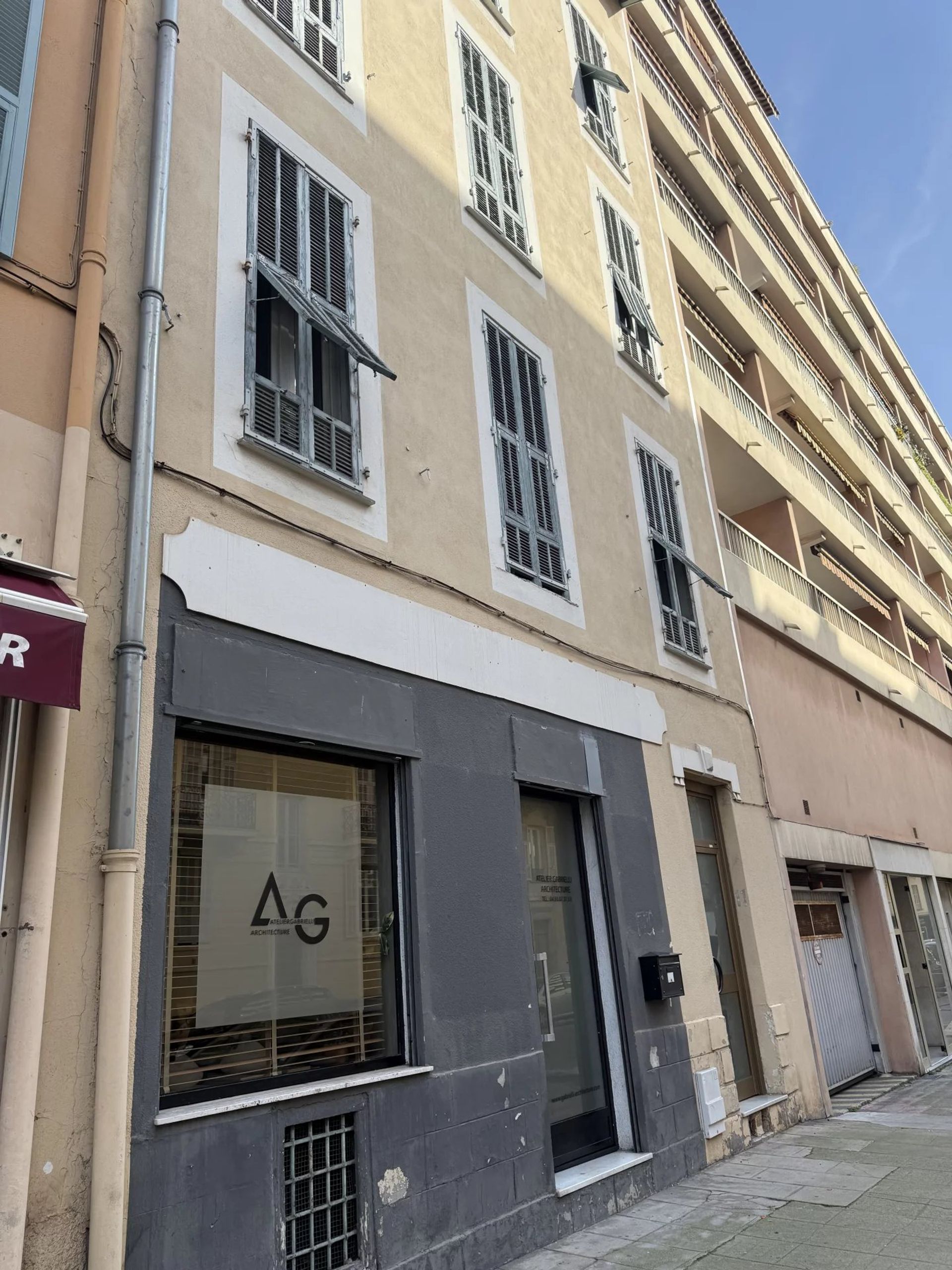 Condominium in Nice, Alpes-Maritimes 12896930