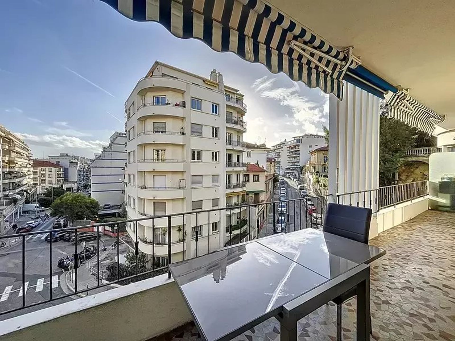 سكني في Nice, Alpes-Maritimes 12897477