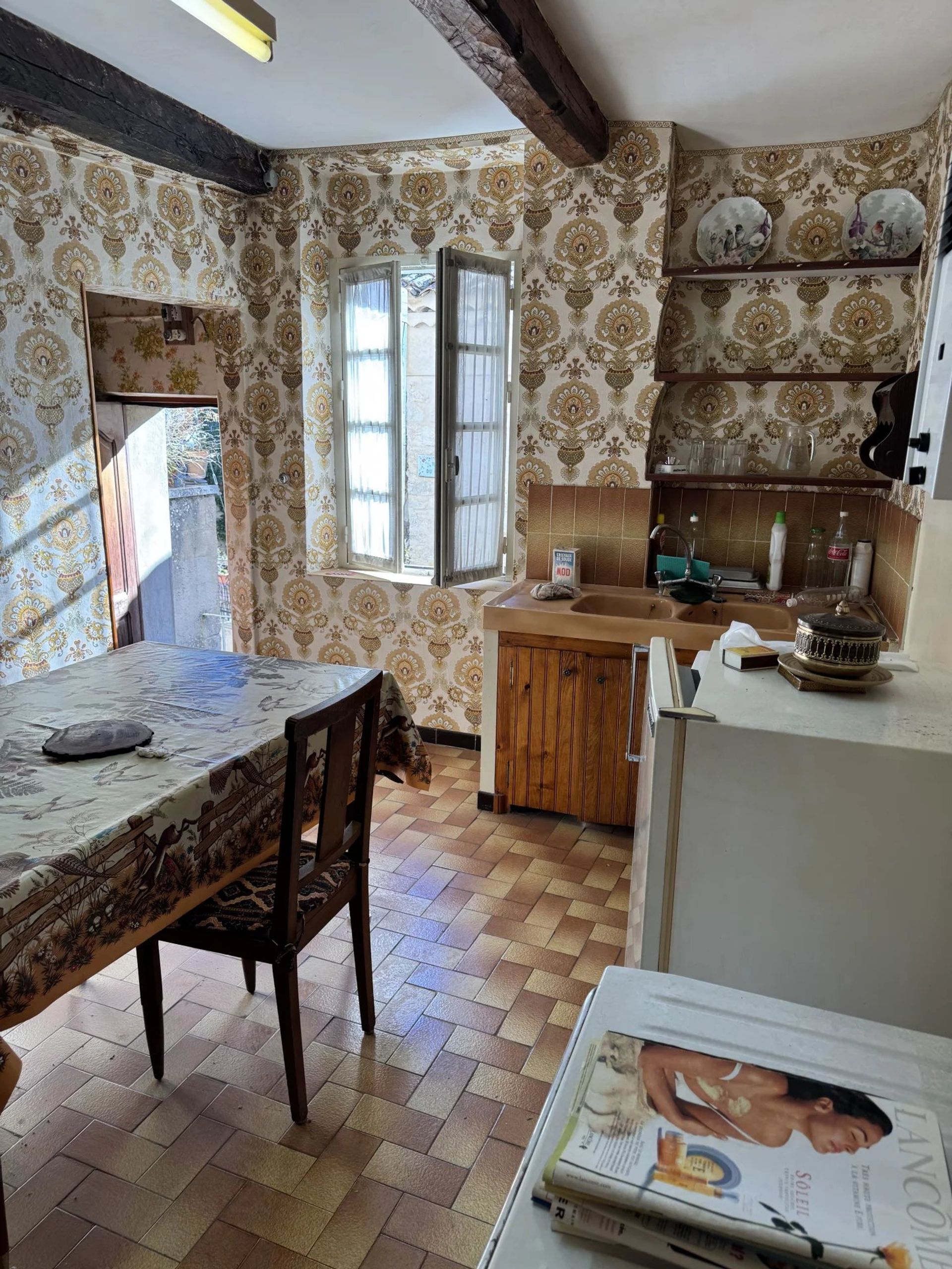 Будинок в La Bastide-des-Jourdans, Provence-Alpes-Cote d'Azur 12897501