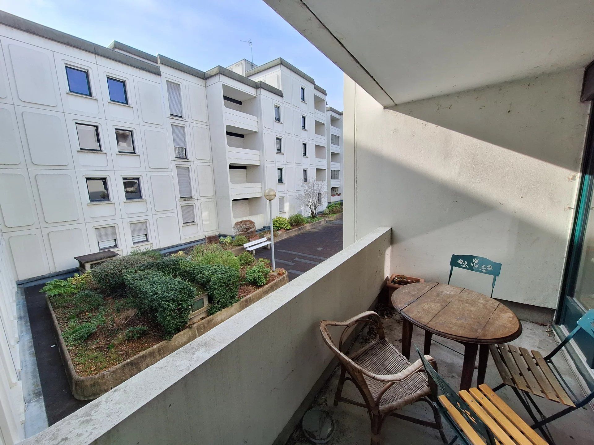 Condominium dans Tours, Centre-Val de Loire 12897517