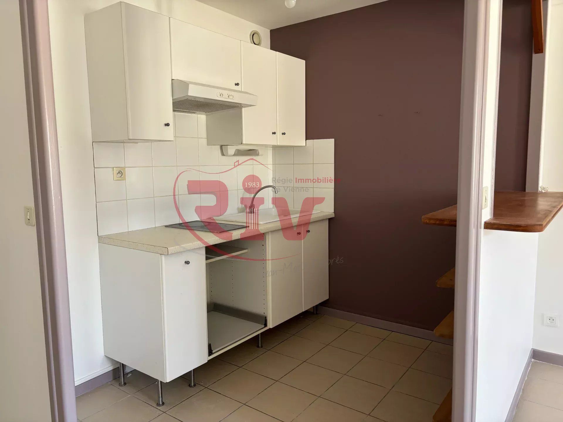 Condominium in Wenen, Auvergne-Rhône-Alpes 12897947