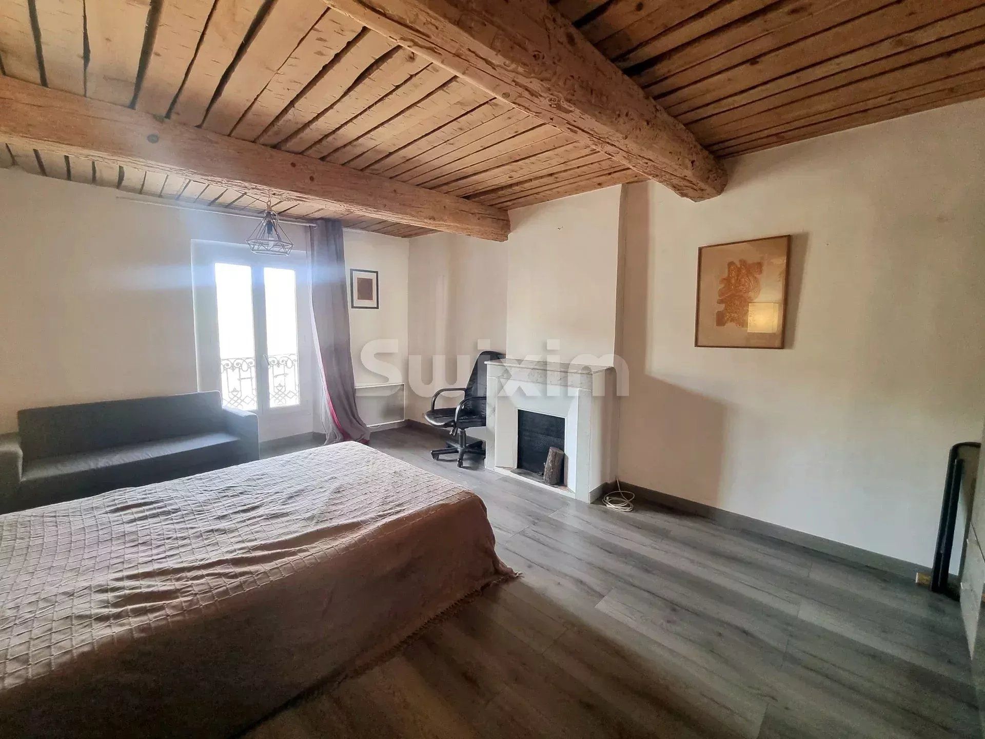 公寓 在 Montfort-sur-Argens, Provence-Alpes-Cote d'Azur 12897948