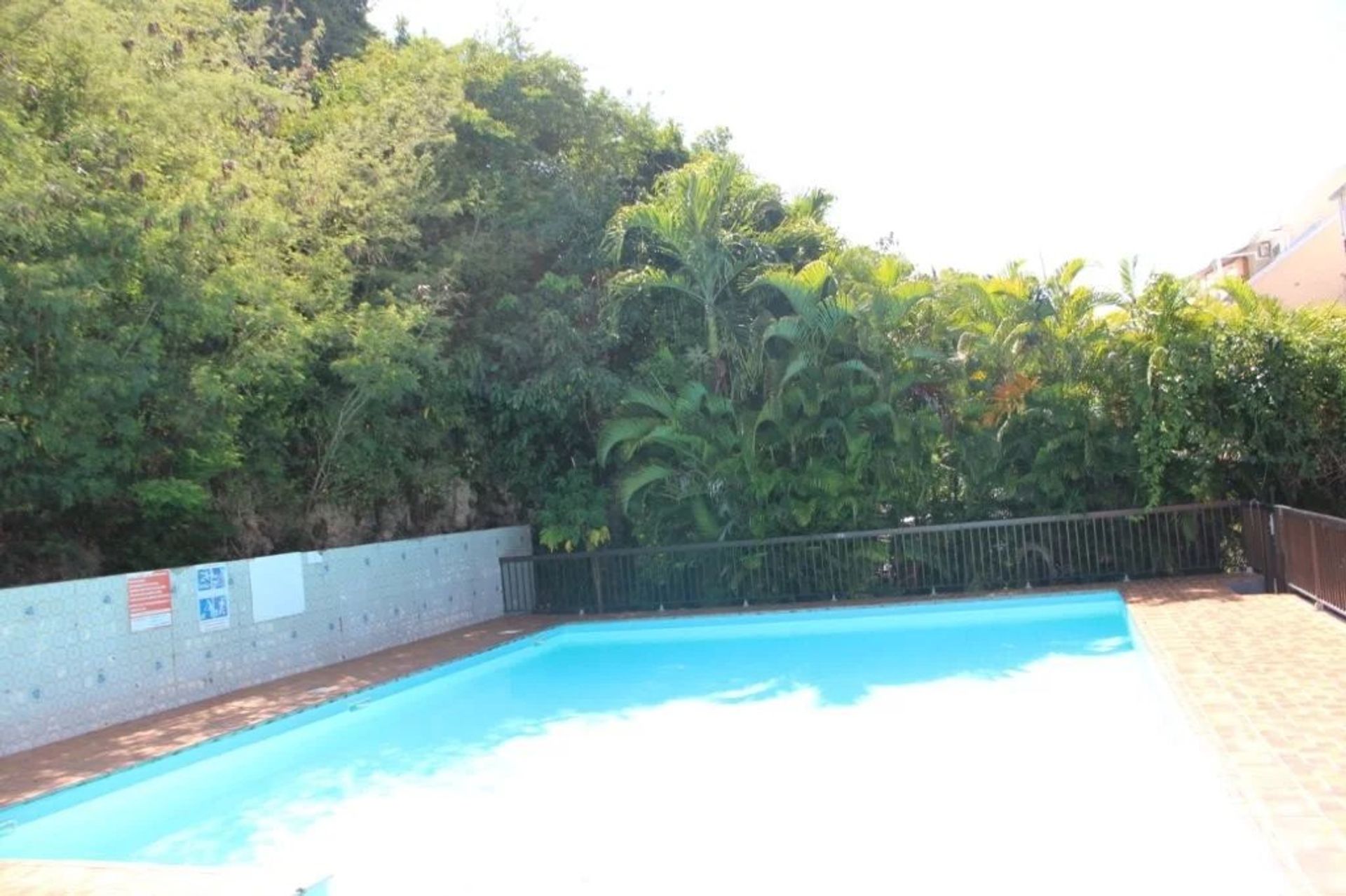 Condominium dans Le Gosier, Guadeloupe 12897979