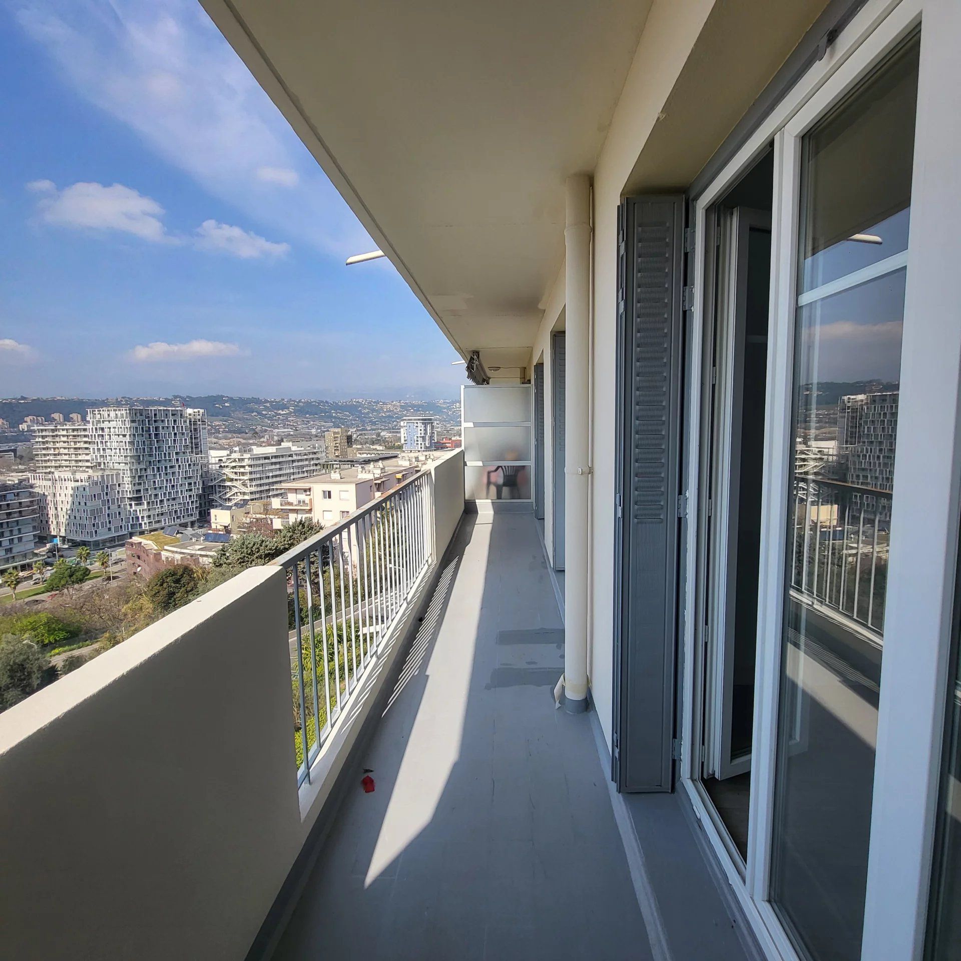 Condominio en Nice, Alpes-Maritimes 12898042