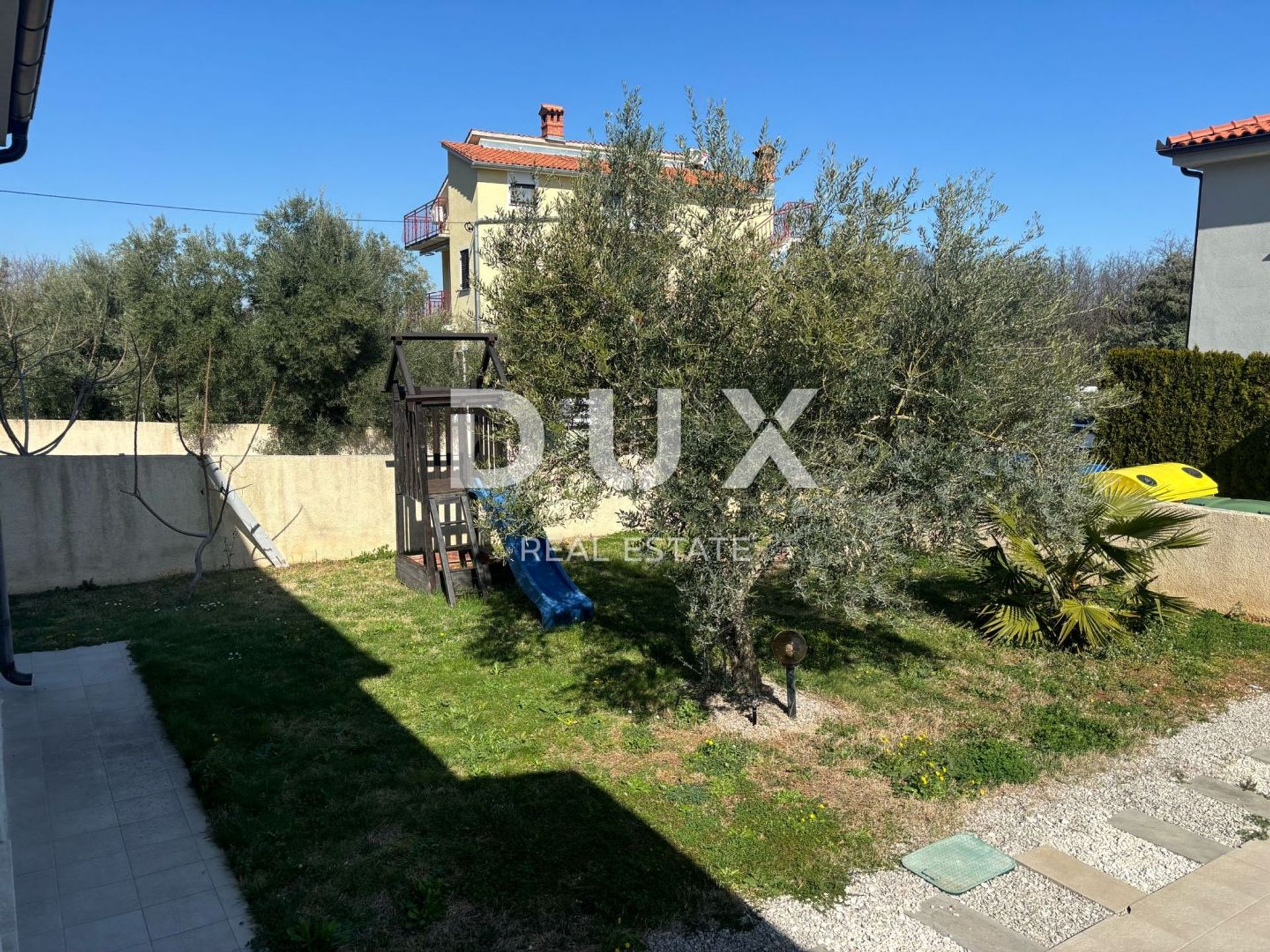 Hus i Labin, Istria County 12898153