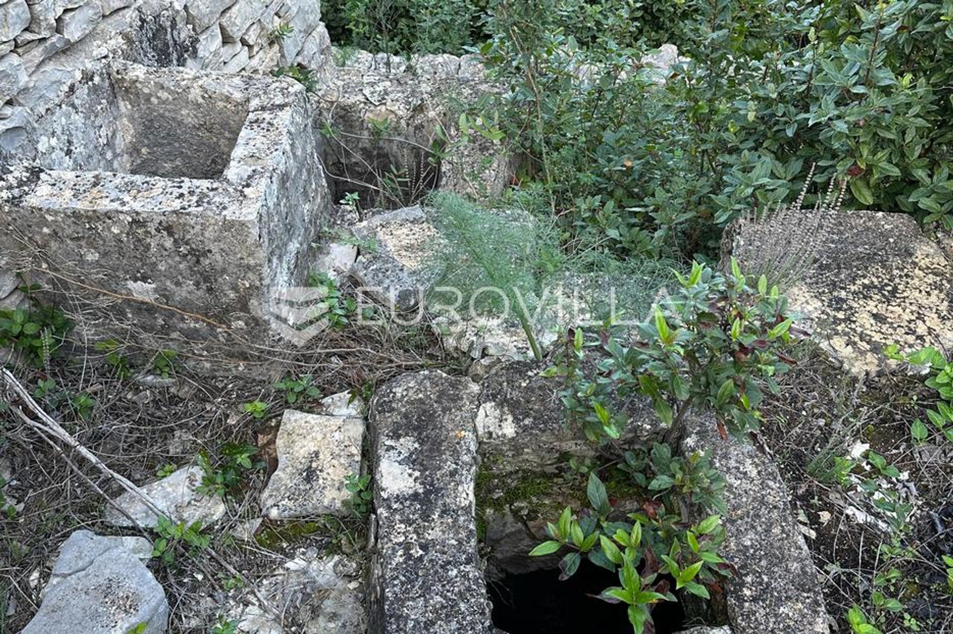 ארץ ב Opuzen, Dubrovacko-Neretvanska Zupanija 12898190