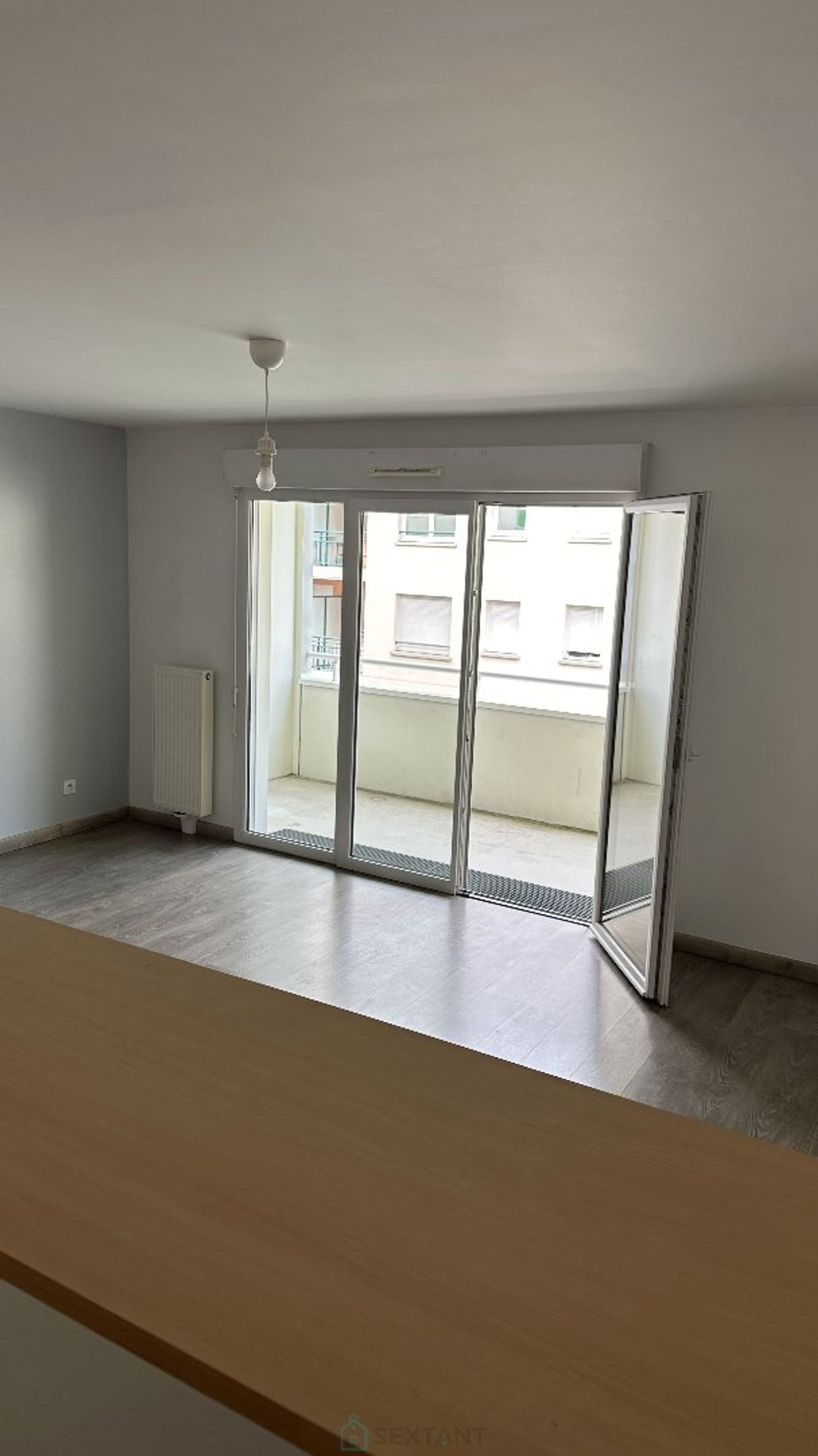 Condominium in Rouen, Normandie 12898273