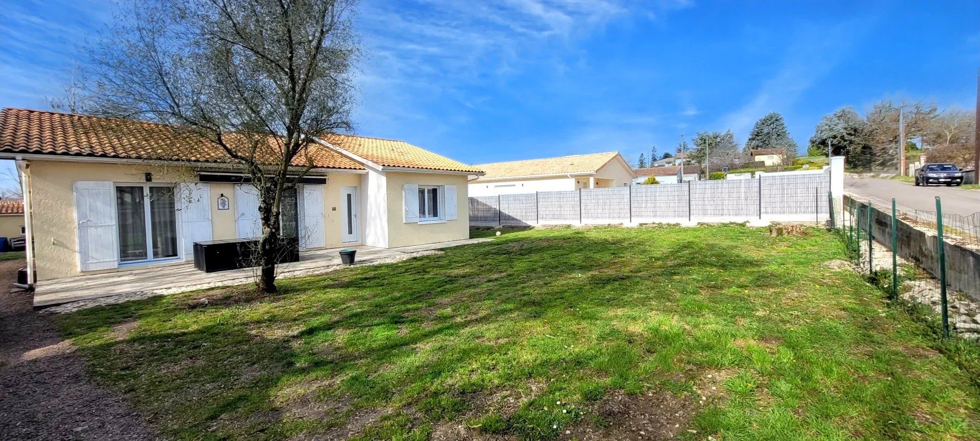 Huis in Saint-Martin-Lacaussade, Nouvelle-Aquitaine 12898497