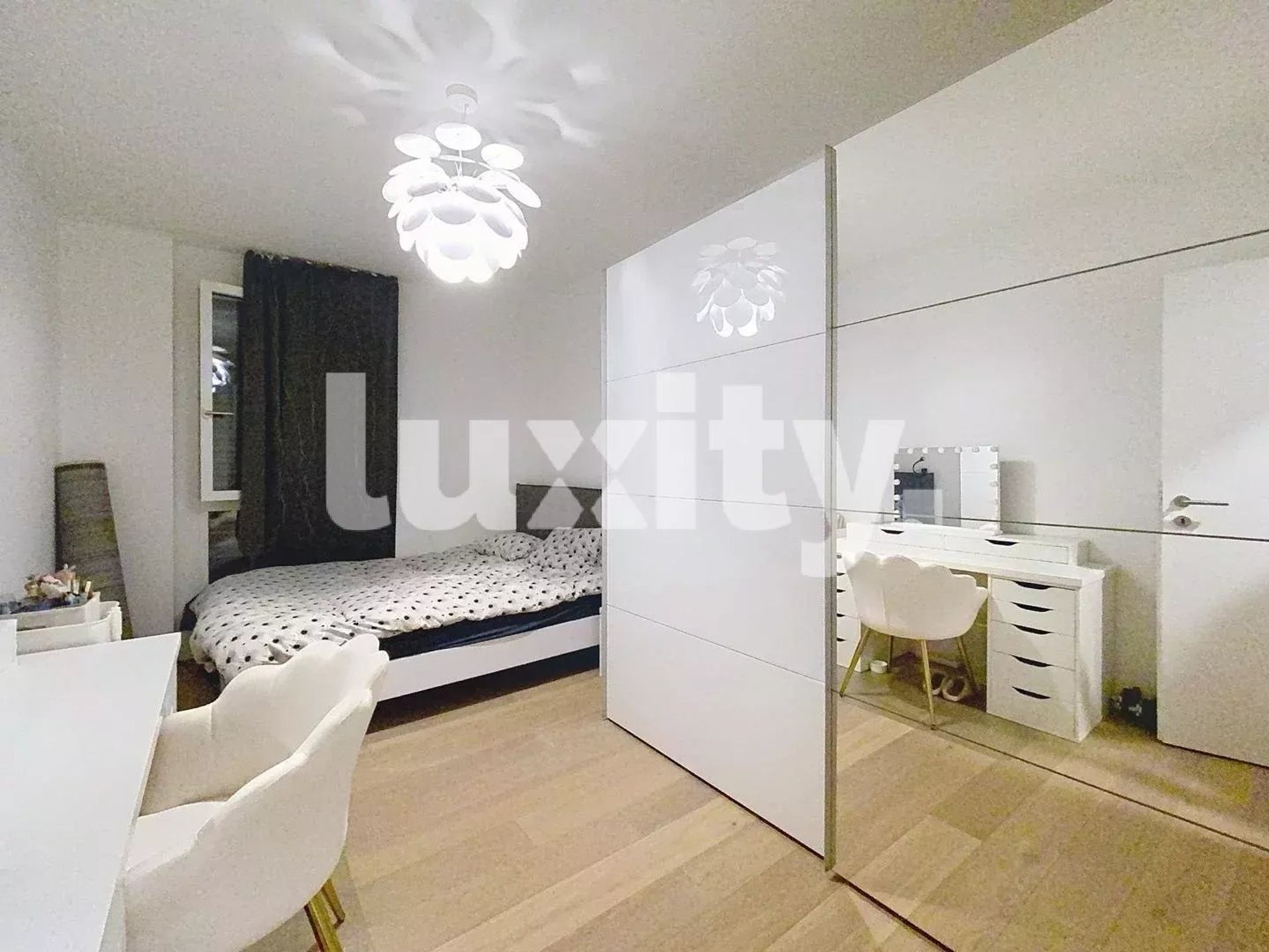 Condominium in Troinex, Geneve 12898561