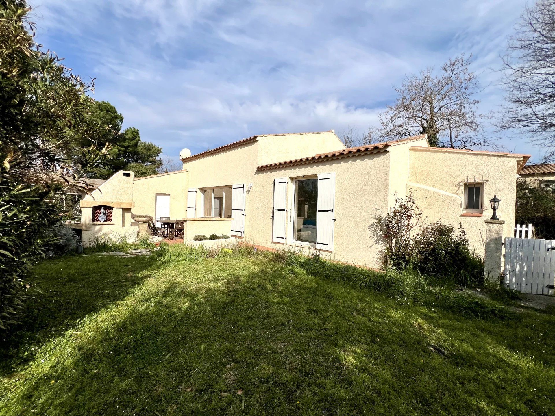 Residencial en Pourrières, Var 12898791