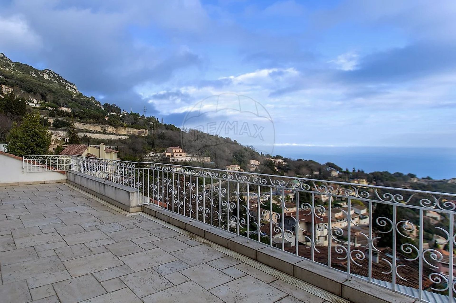 Rumah di La Turbie, Provence-Alpes-Cote d'Azur 12898935