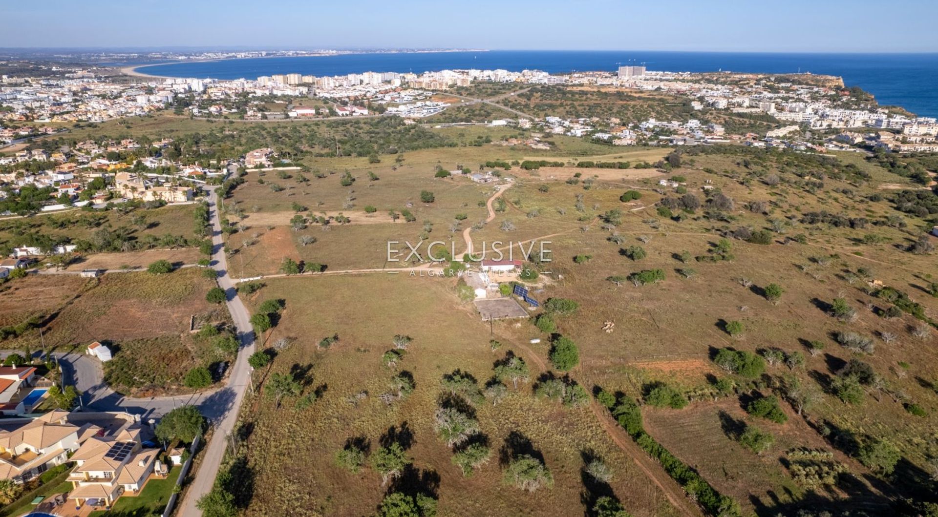 Talo sisään Praia da Luz, Faro District 12899136