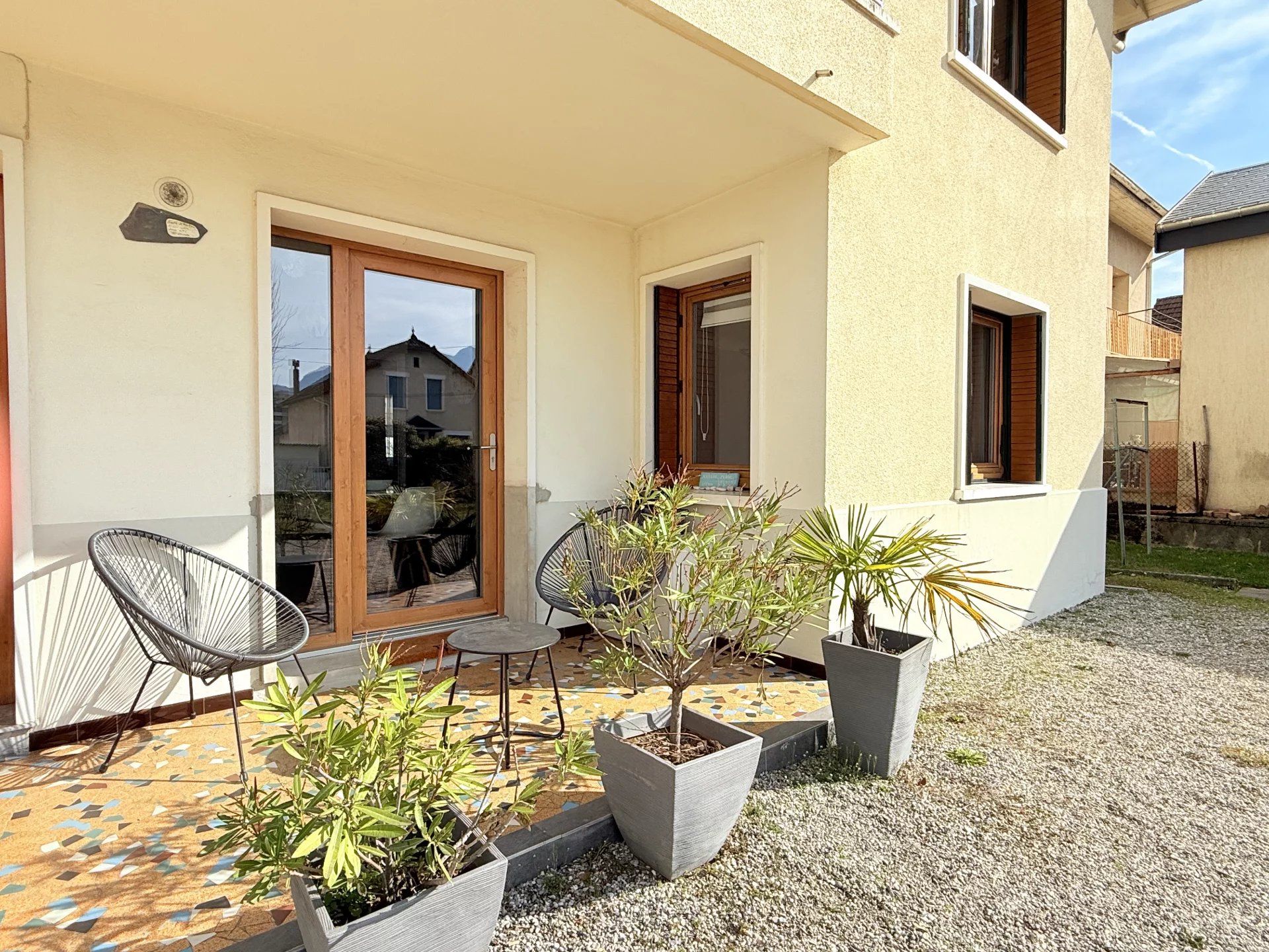 Condominio nel Aix-les-Bains, Savoie 12899492