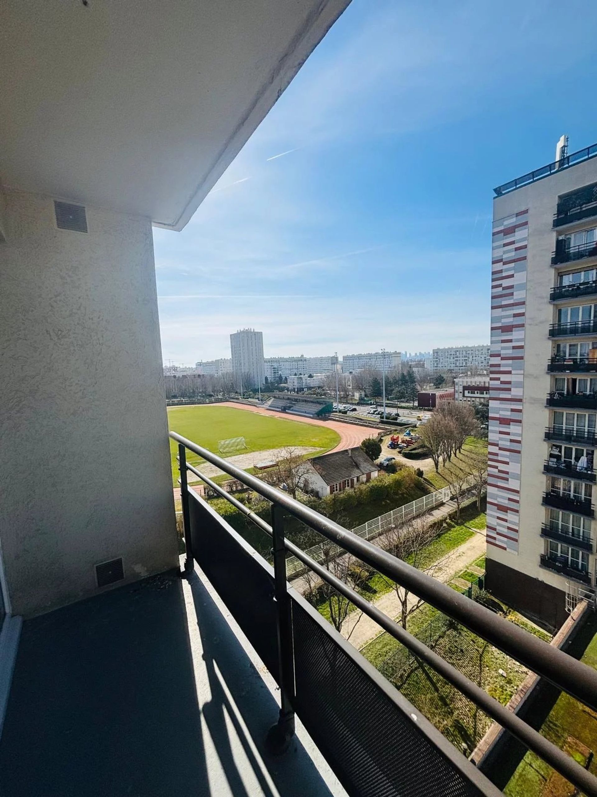 Condominio nel Villeneuve-la-Garenne, Hauts-de-Seine 12901532