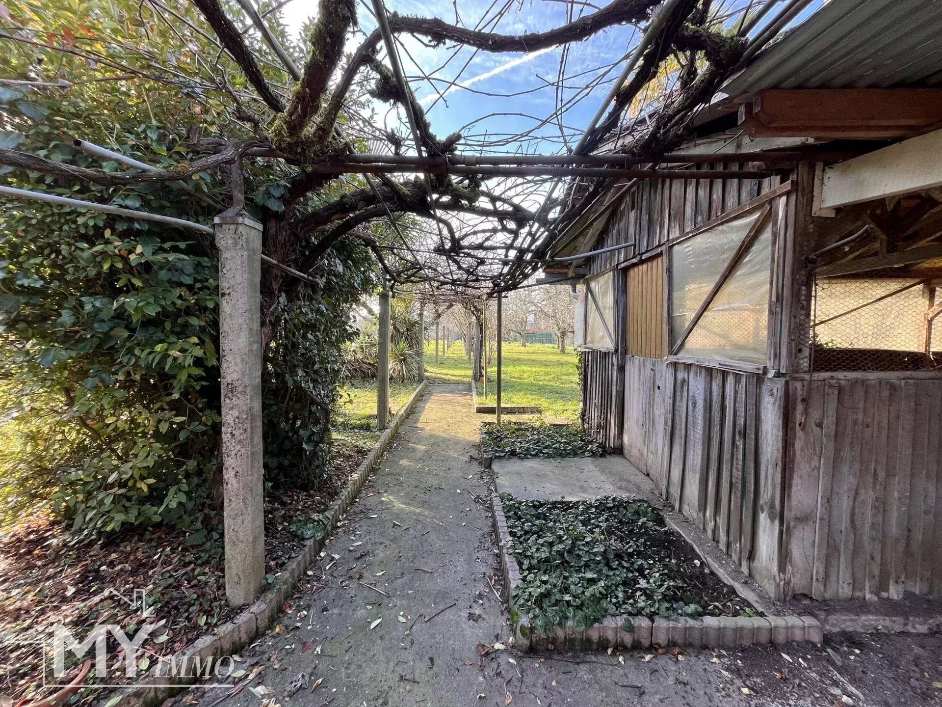 House in Montpon-Ménestérol, Dordogne 12901534