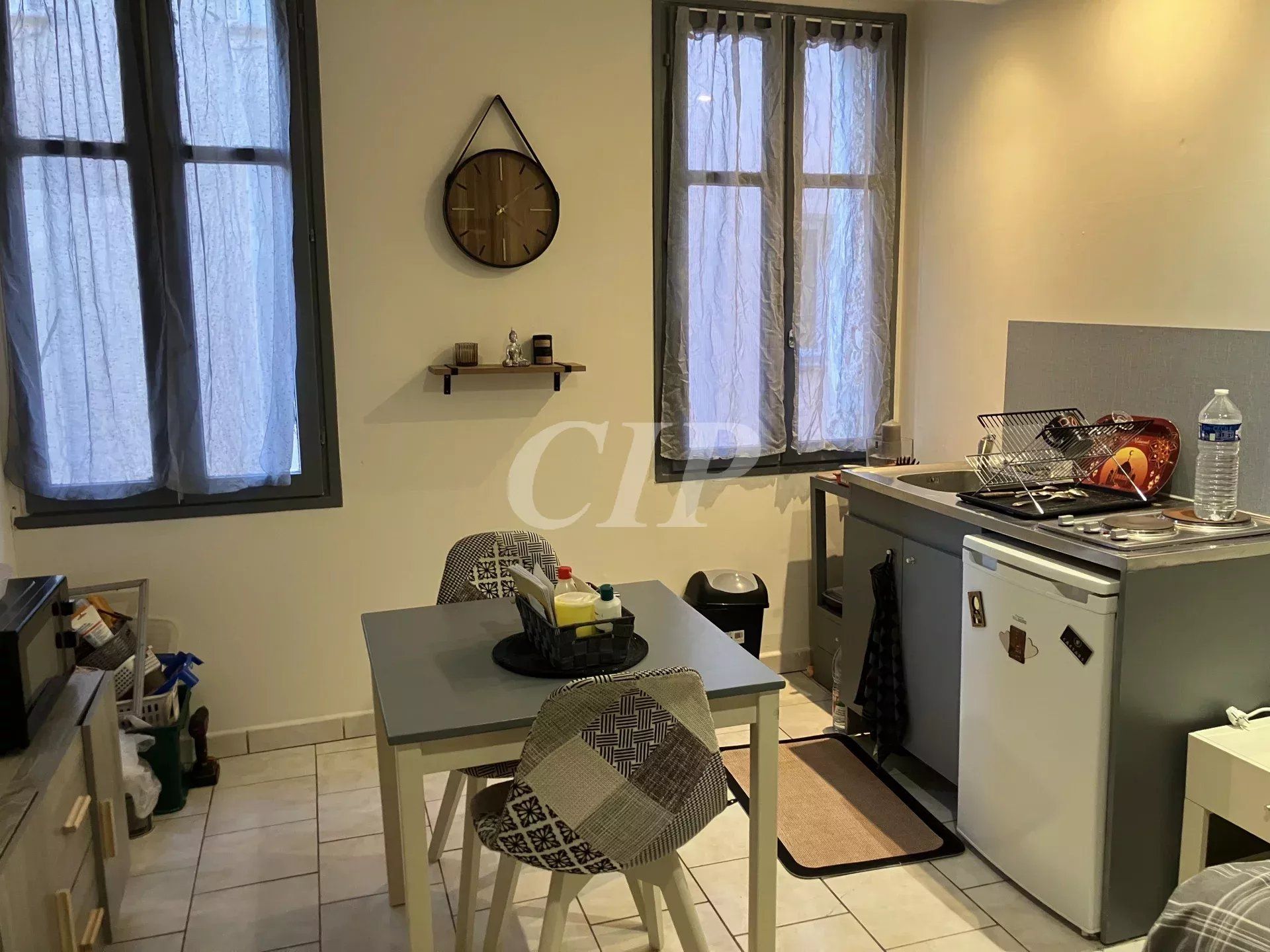 Condominium dans Salernes, Provence-Alpes-Cote d'Azur 12902517