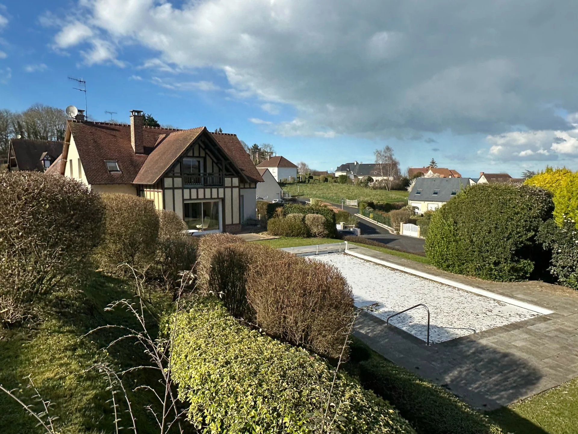 بيت في Houlgate, Normandie 12903215