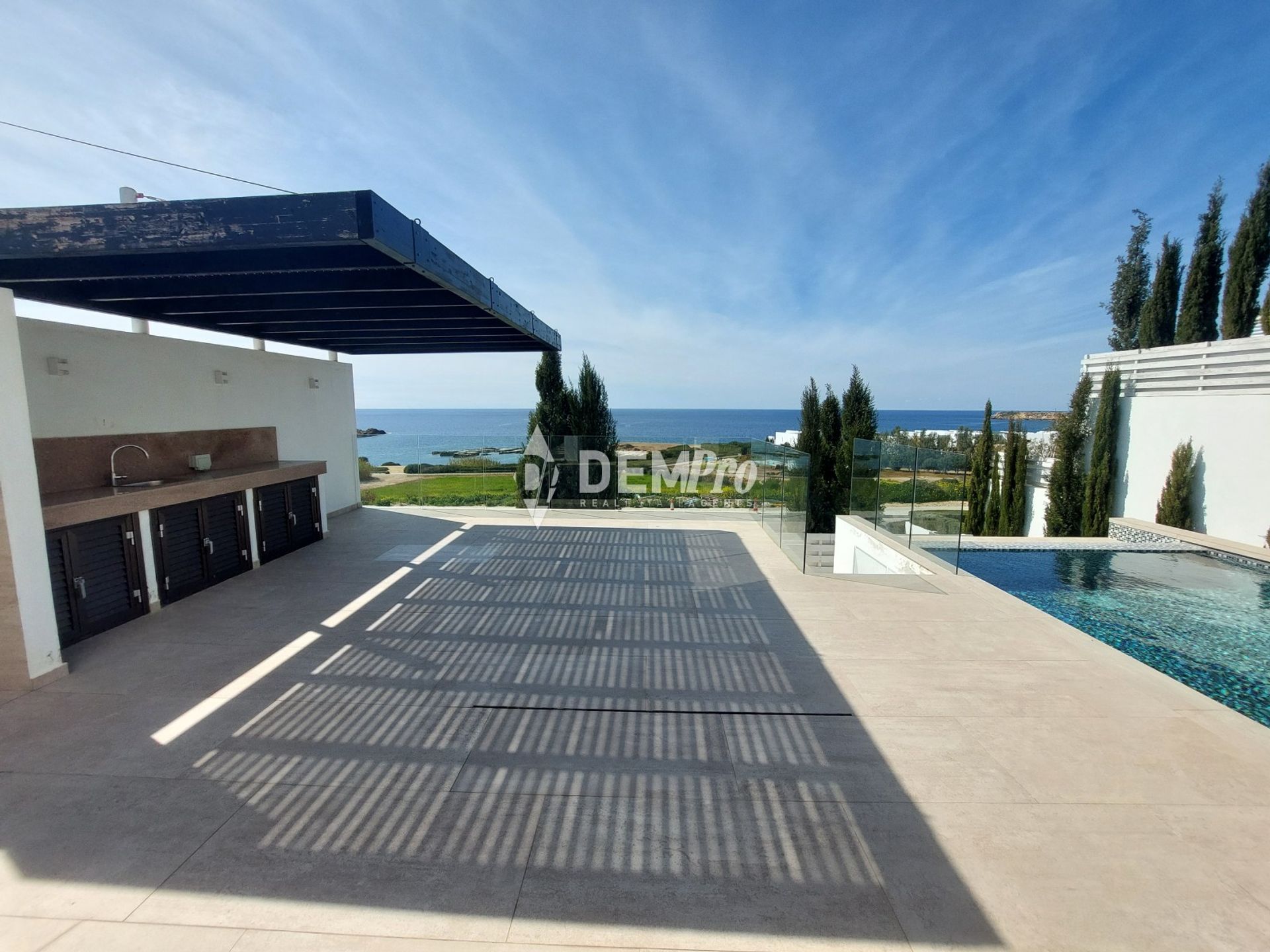 Dom w Peyia, Paphos 12903482