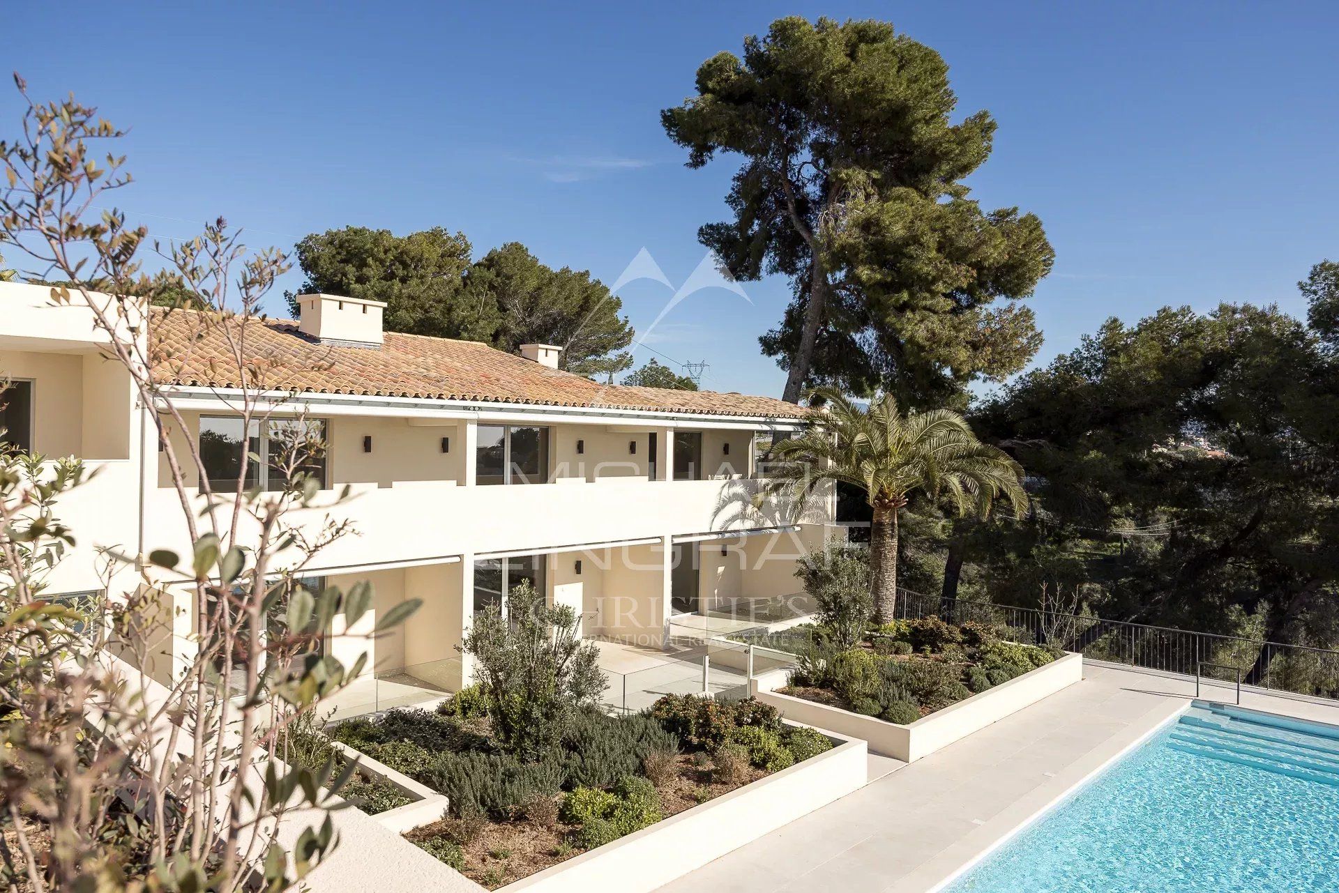 Osakehuoneisto sisään Cagnes-sur-Mer, Provence-Alpes-Cote d'Azur 12903761