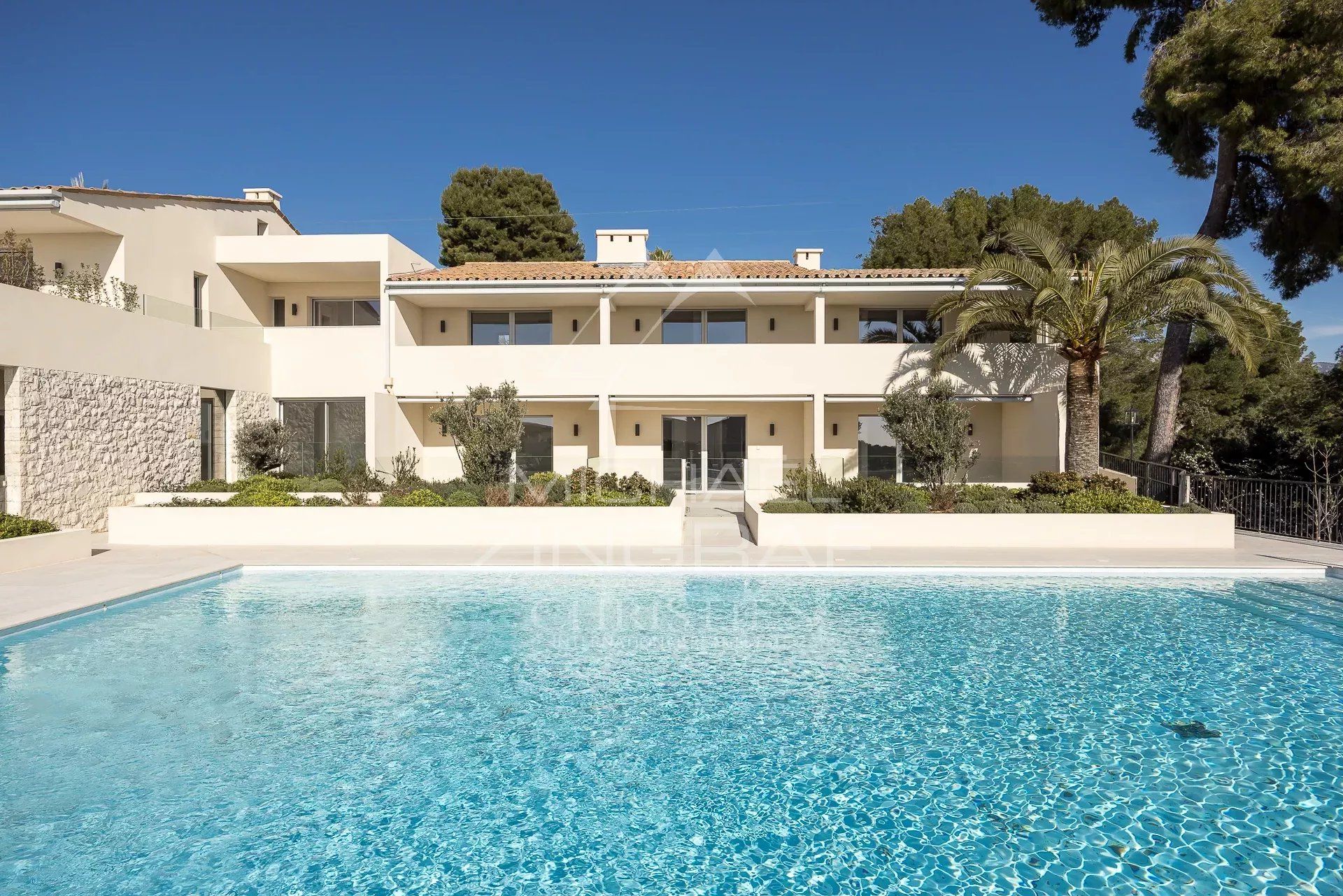 Osakehuoneisto sisään Cagnes-sur-Mer, Provence-Alpes-Cote d'Azur 12903761