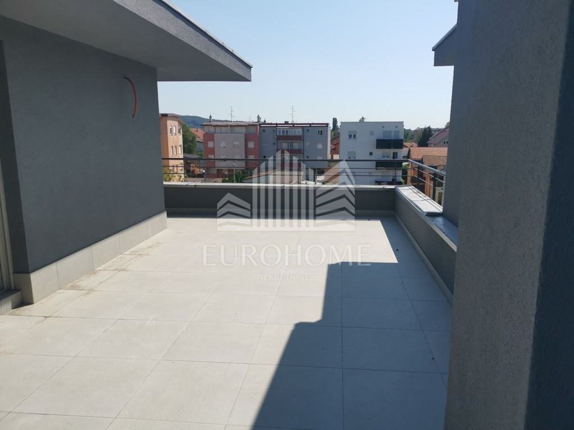 Condominio en Zagreb, Grad Zagreb 12904121