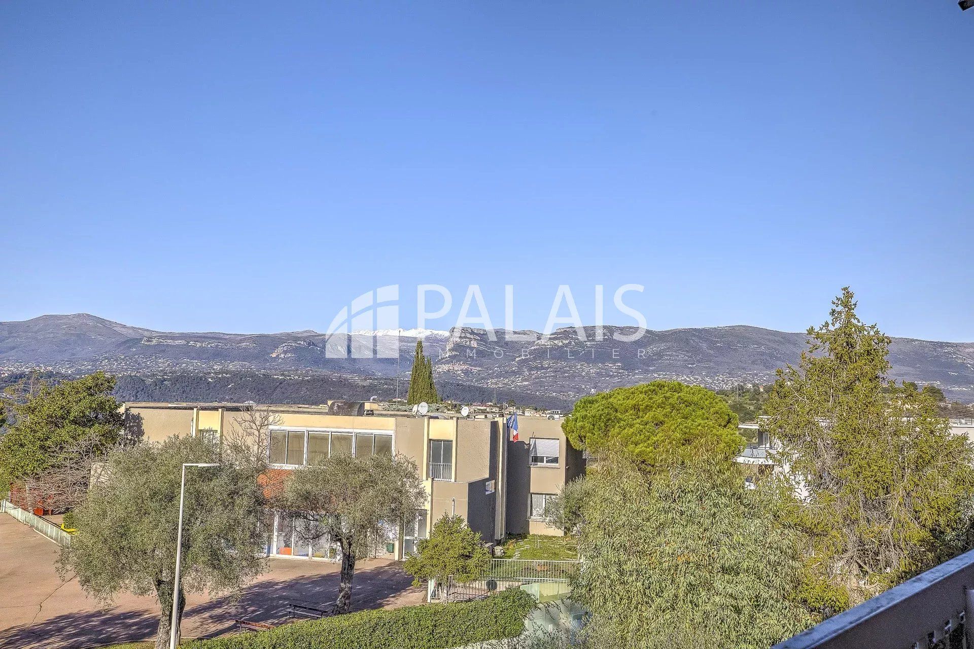 Condominio en Nice, Alpes-Maritimes 12904199