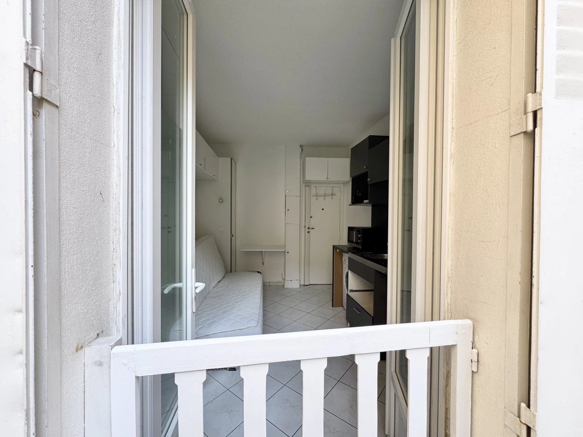 Condominium in Paris 20ème, Paris 12904233