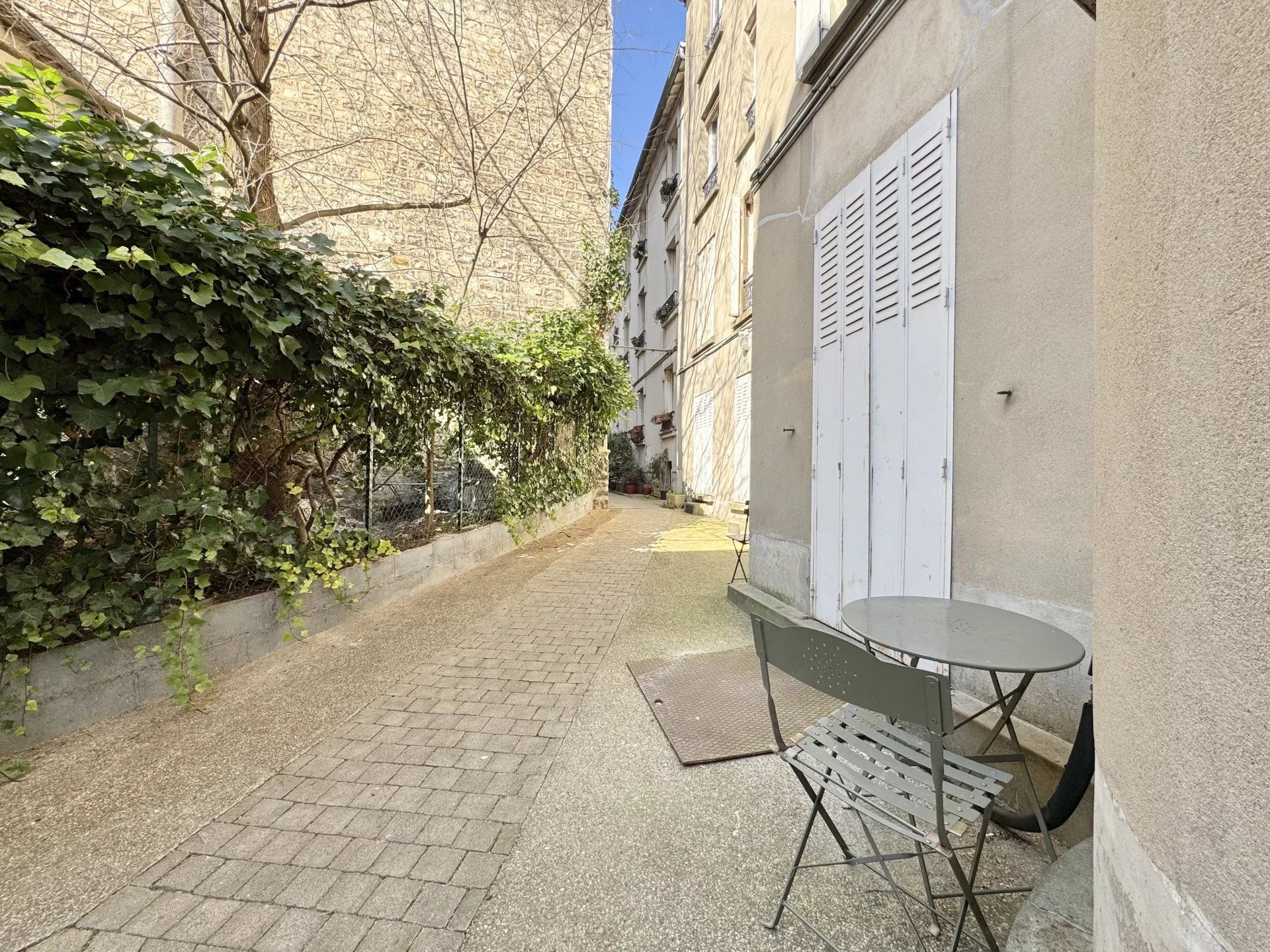 Condominium in Paris 20ème, Paris 12904233