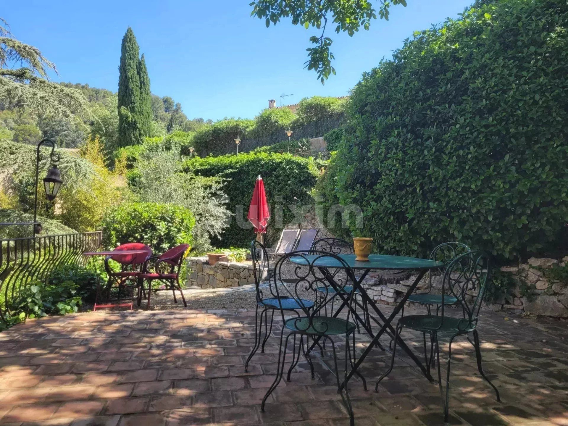 loger dans Cotignac, Provence-Alpes-Cote d'Azur 12905283