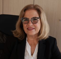 Leonor Simões