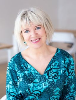 Liz MÄKELÄ